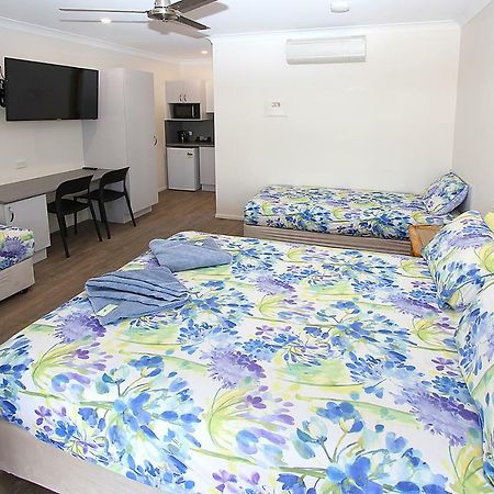Reef Gardens Motel Proserpine Luaran gambar